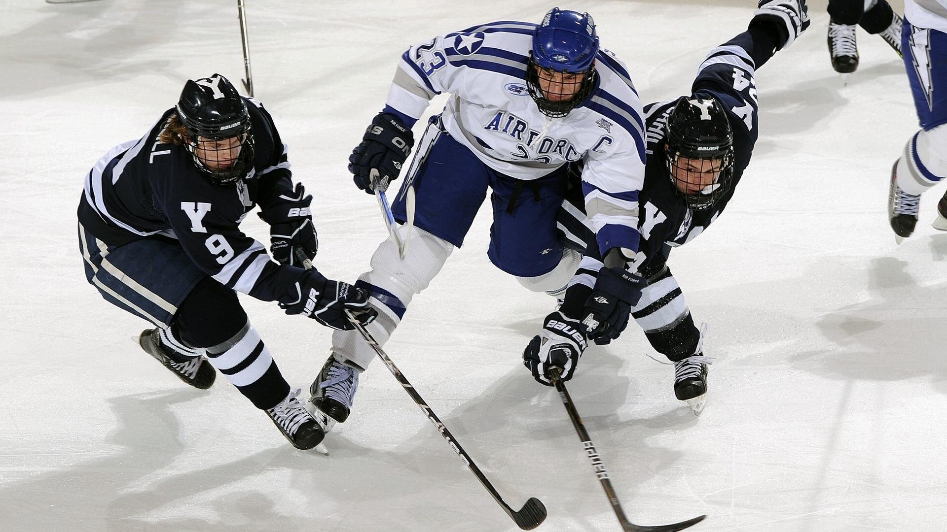 “勇士王炸弹”!库里单场投中13个远距离三分,震撼全场,勇士库里57分